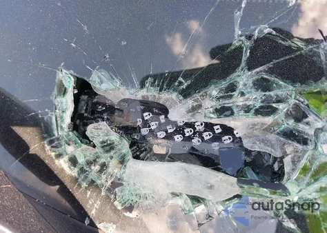 2019 Chevrolet Malibu Lt z USA, uszkodzony, nr VIN 1G1ZD5ST9KF134823